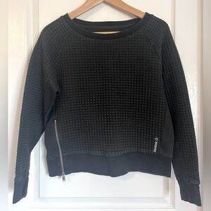WOMENS REEBOK SWEATER
